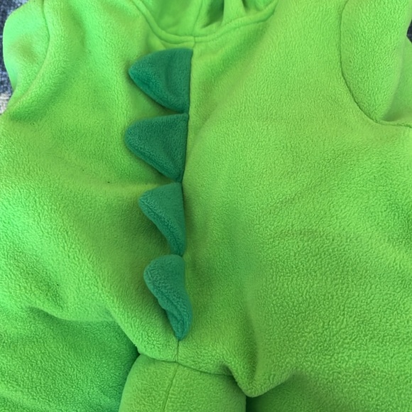 🐉 Carter’s Dino/Dragon Costume — 3-6months- Green with horns - Picture 9 of 9